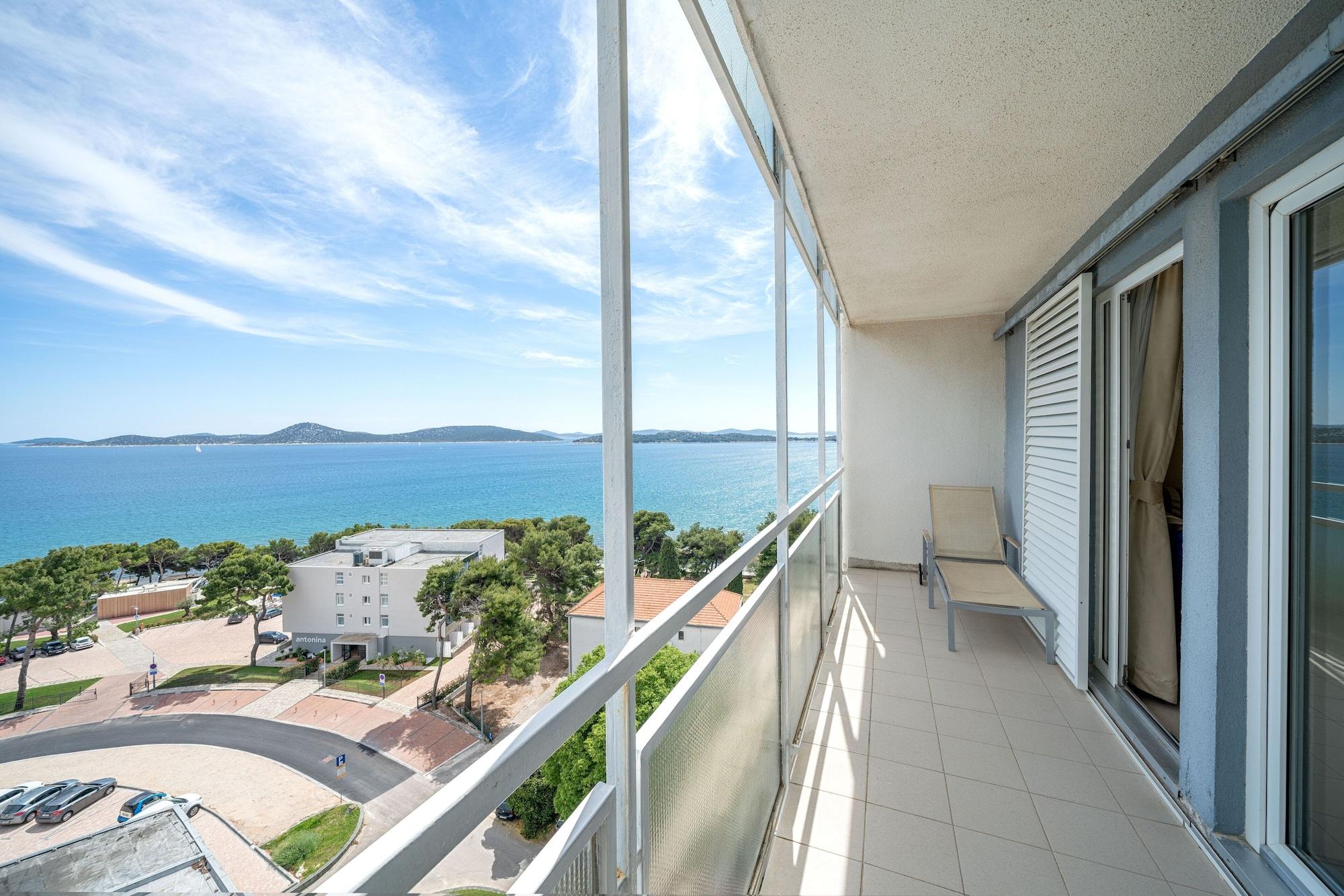 Hotel Punta Vodice Exterior photo