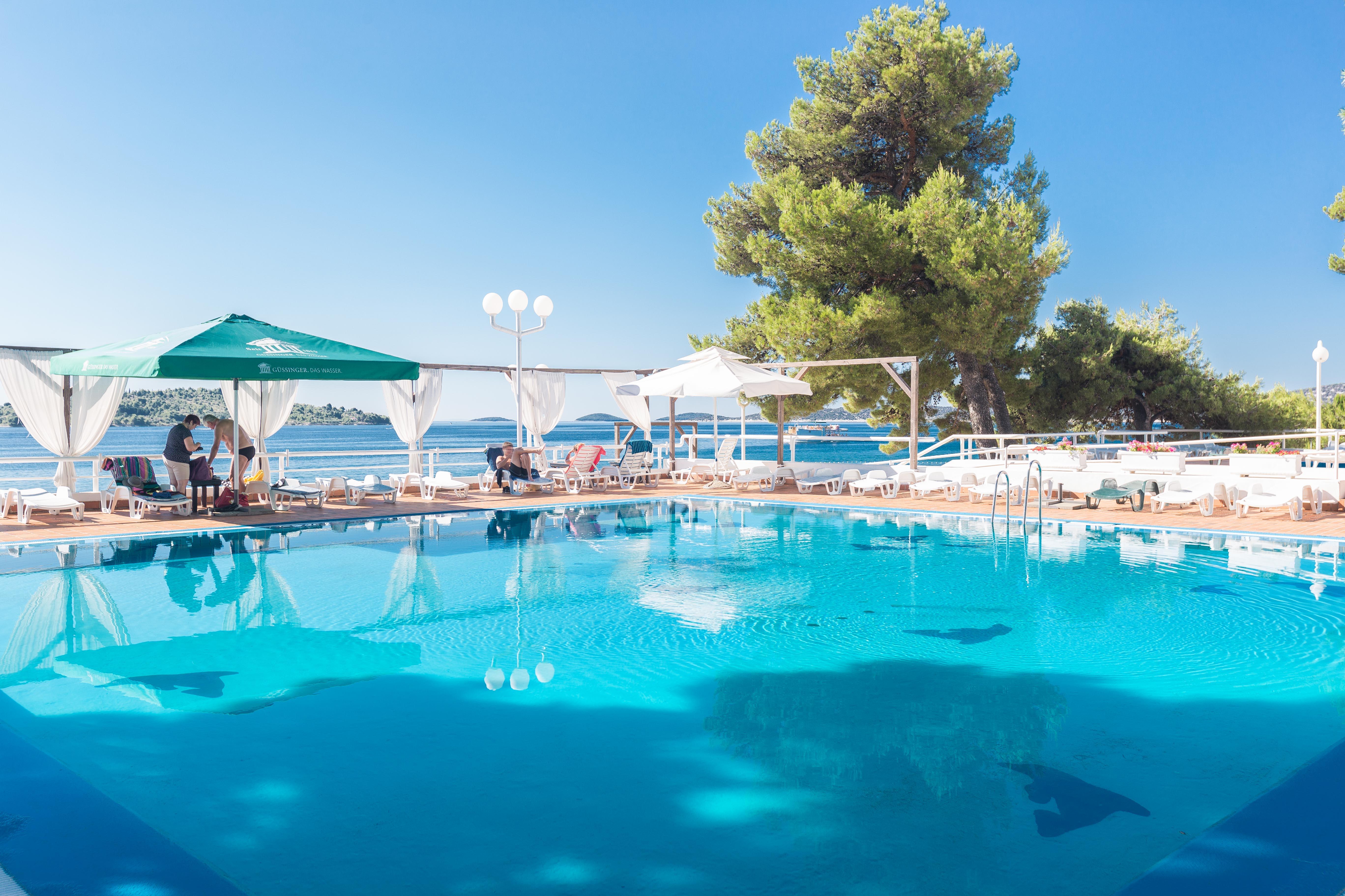 Hotel Punta Vodice Exterior photo